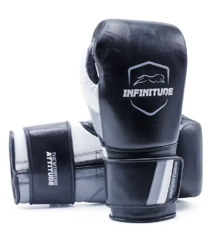 Raider Pro Boxing Gloves Black & Gray